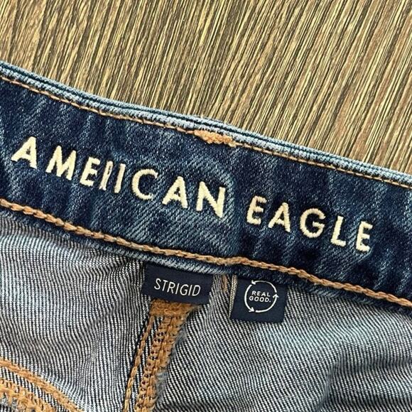 American Eagle Curvy Mom Jeans High-Rise Strigid Denim Medium Wash Blue Size 6 - Picture 10 of 12